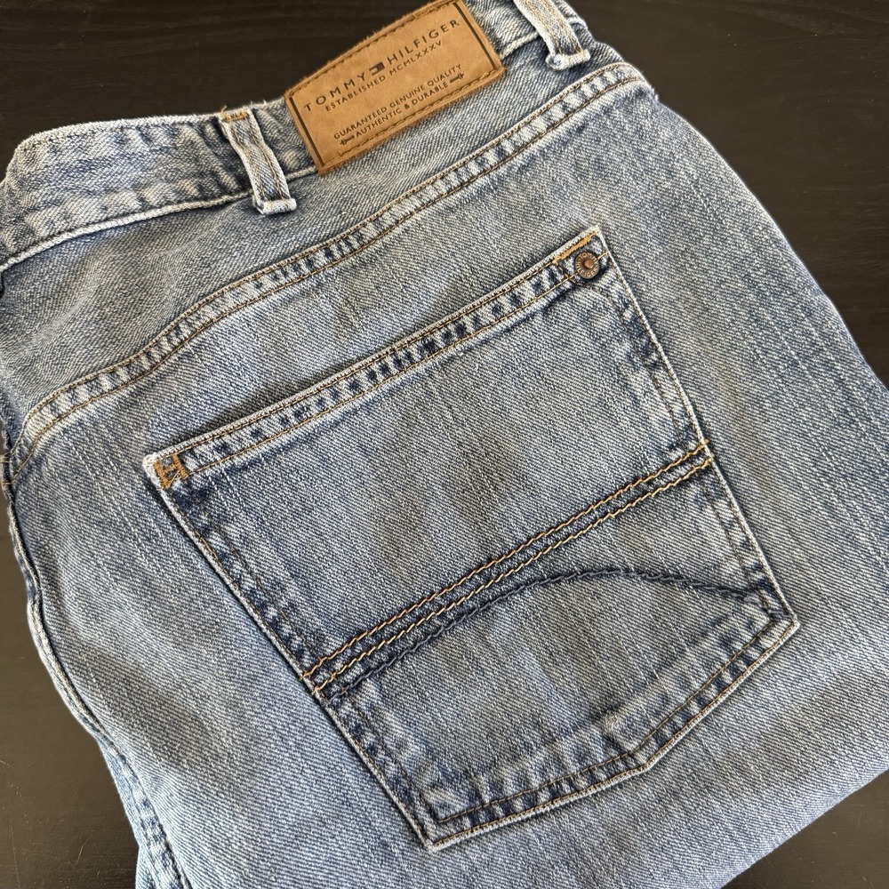 Tommy Hilfiger Freedom Relaxed Fit Medium Wash Jeans 40x30 Baggy Y2K Denim